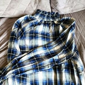 High neck long sleeve shirt